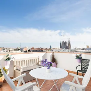 Apartment Sagrada Familia Attic - Terrace Bcn Views, Barcelona